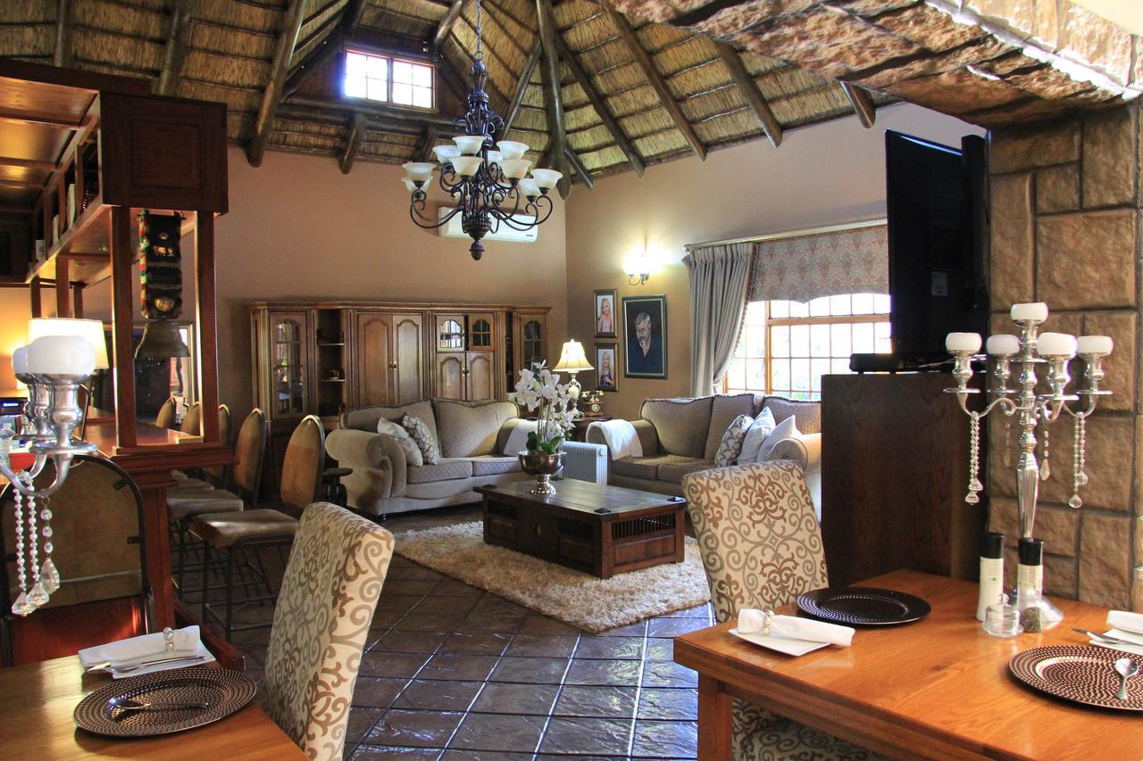 Kassaboera Lodge Hartbeespoort Exterior photo